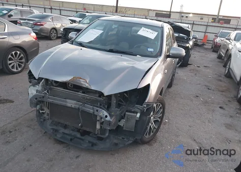 2018 Mitsubishi Outlander Sport 2.0 Es/2.0 Le from USA, damaged, VIN JA4AP3AU7JU022651